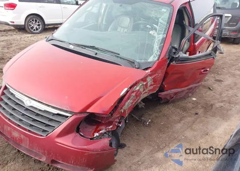 2006 Chrysler Town & Country Touring из США, поврежденный, VIN 2A4GP54L86R808729